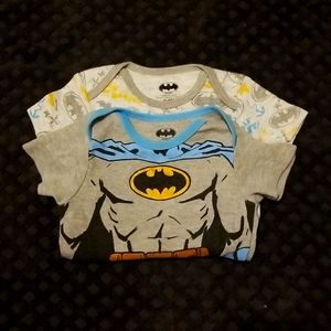 BATMAN Pair of 6/9 M Bodysuits